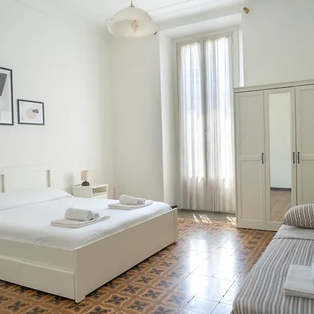 Lägenhet Zio Mike Milano